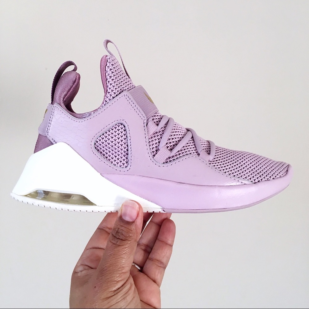 Women’s Nike Air Alluxe Plum